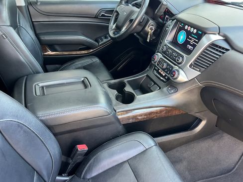Used 2020 Chevrolet Tahoe LT AWD/4WD image 19