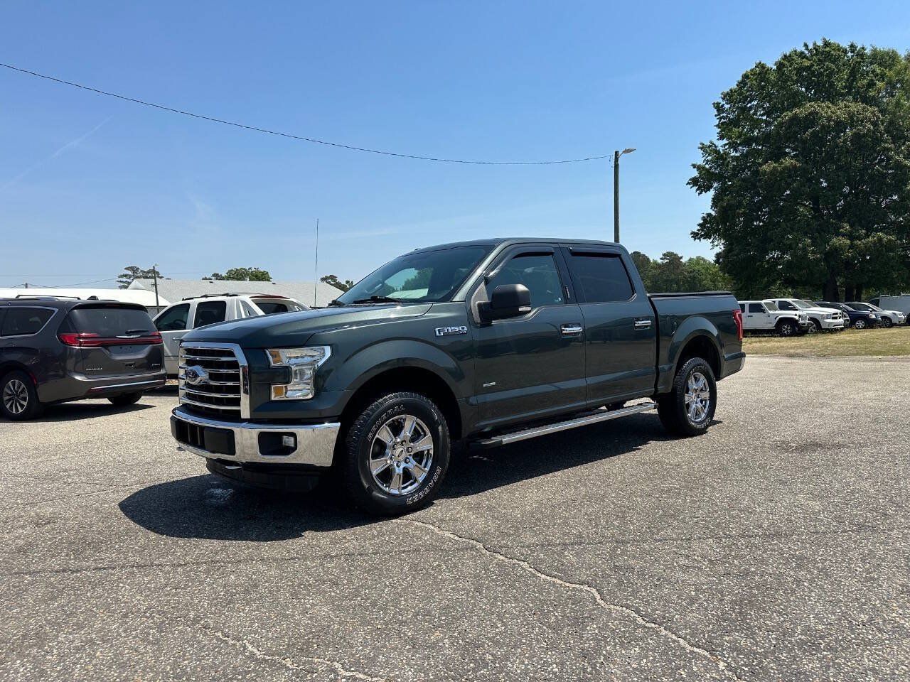 Used 2015 Ford F150 XLT w/ Equipment Group 301A Mid AWD/4WD image 1