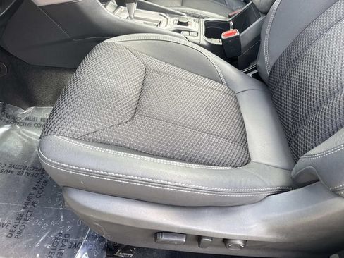 Used 2023 Subaru Forester Premium AWD/4WD image 24