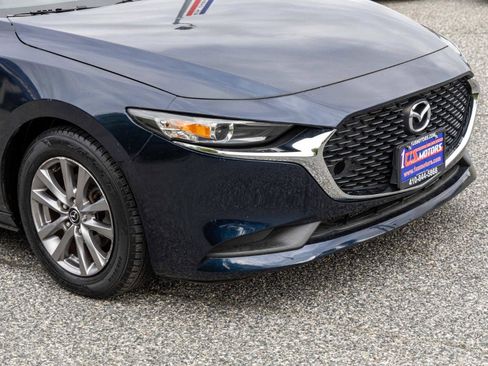Used 2019 MAZDA MAZDA3 Sedan FWD image 10