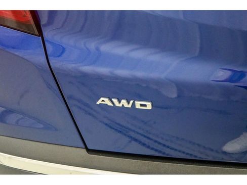 Used 2023 Cadillac XT5 Premium Luxury image 59