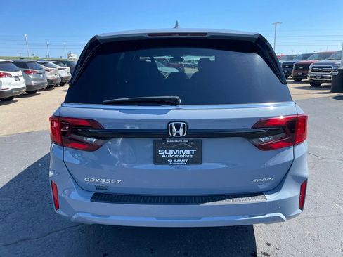 Used 2025 Honda Odyssey Sport-L image 31
