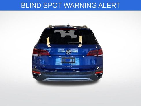 Used 2024 Volkswagen Taos SE w/ Panoramic Sunroof Package image 13