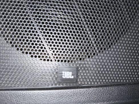 Used 2021 Toyota Highlander Platinum image 32