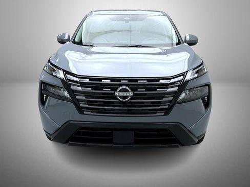 New 2026 Nissan Rogue SV w/ Cold Weather Package AWD/4WD image 2
