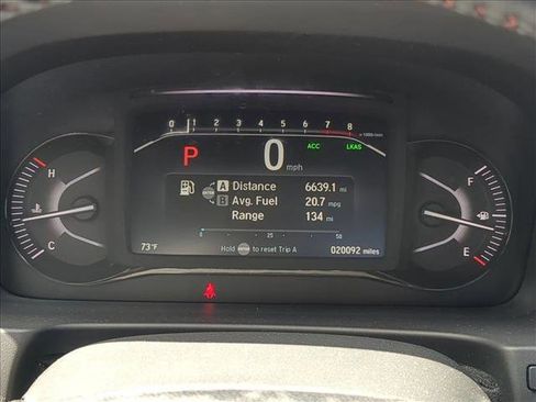 Used 2025 Honda Passport TrailSport image 11