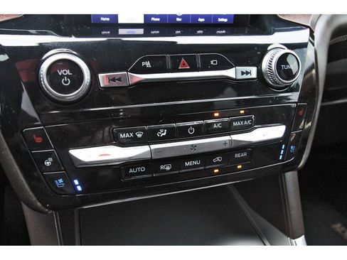Used 2023 Ford Explorer King Ranch w/ Technology Package AWD/4WD image 29