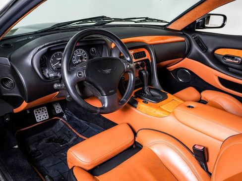 Used 2002 Aston Martin DB7 Vantage RWD image 25