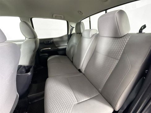 Certified 2022 Toyota Tacoma SR5 image 29