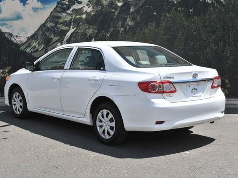 Used 2011 Toyota Corolla FWD image 9