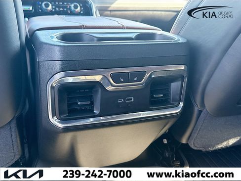 Used 2024 GMC Sierra 3500 Denali Ultimate image 19