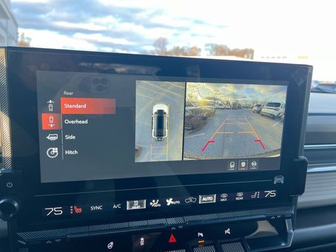 New 2026 GMC Hummer EV SUV image 19