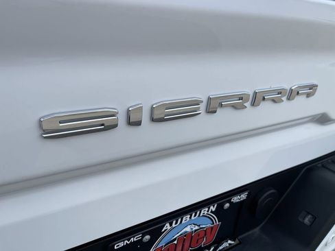 New 2026 GMC Sierra 2500 AT4 w/ AT4 Premium Plus Package AWD/4WD image 33