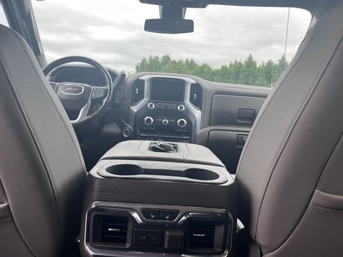 Used 2019 GMC Sierra 1500 SLT w/ SLT Premium Plus Package image 8