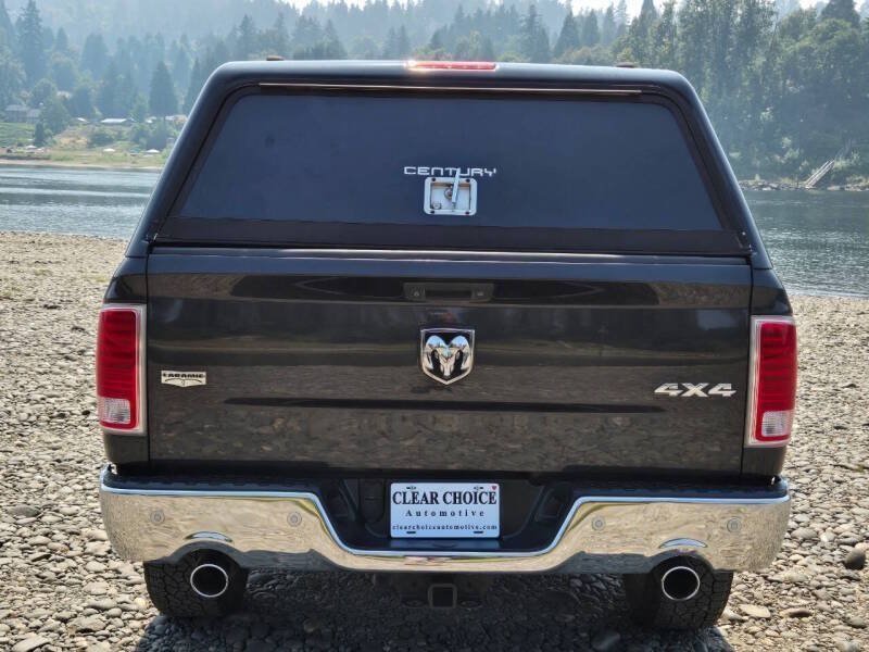 Used 2015 RAM 1500 Laramie w/ Convenience Group AWD/4WD image 8