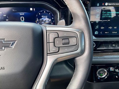 Used 2023 Chevrolet Silverado 1500 LT Trail Boss image 18