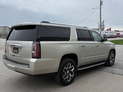 Used 2015 GMC Yukon XL Denali AWD/4WD image 4