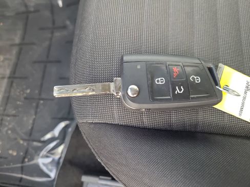 Used 2024 Volkswagen Jetta S image 28