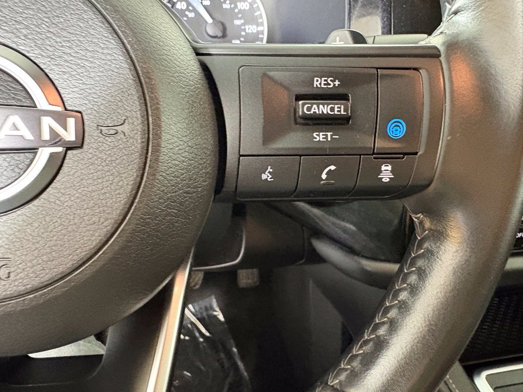 Used 2024 Nissan Pathfinder SV FWD image 25