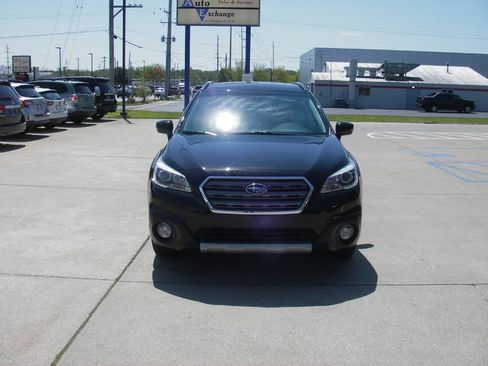 Used 2017 Subaru Outback 2.5i Touring w/ Popular Package #5A AWD/4WD image 12