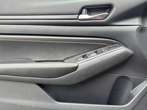 Certified 2022 Nissan Altima 2.5 SR image 11