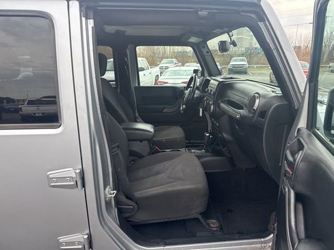 Used 2016 Jeep Wrangler Unlimited Sport w/ Quick Order Package 24S image 26