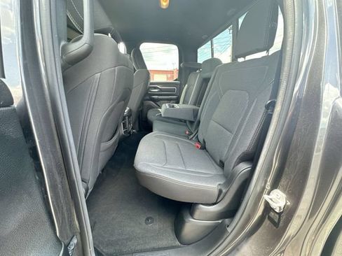 Used 2021 RAM 1500 Big Horn AWD/4WD image 23