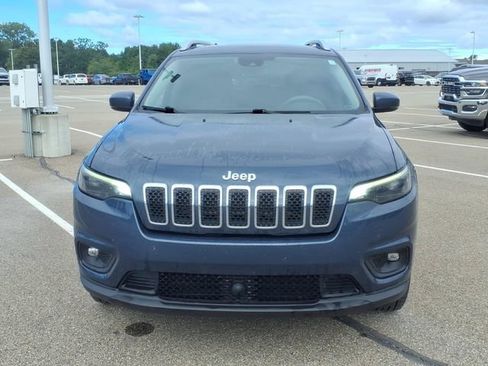 Used 2021 Jeep Cherokee Latitude Lux w/ Comfort/Convenience Group AWD/4WD image 2