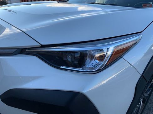 Used 2024 Subaru Crosstrek 2.0i Premium image 29