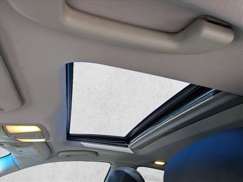 Used 2015 INFINITI QX50 Journey w/ Premium Package image 17