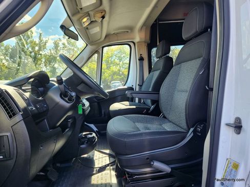 Used 2020 RAM ProMaster 2500 w/ Premium Appearance Group image 34