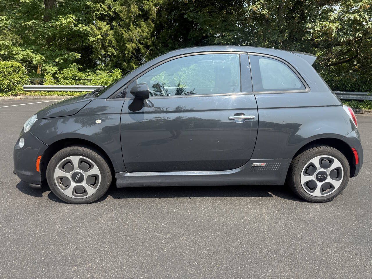 Used 2016 FIAT 500 e FWD image 28