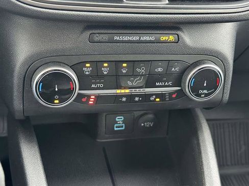 Used 2023 Ford Escape Active image 19