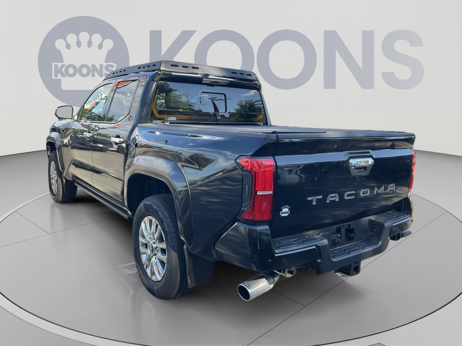 Used 2026 Toyota Tacoma Limited AWD/4WD image 4