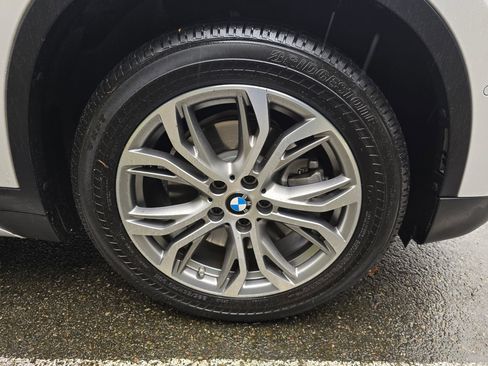 Used 2016 BMW X1 xDrive28i image 9