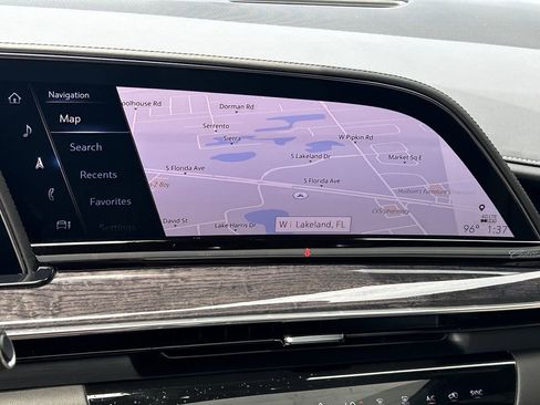 Certified 2021 Cadillac Escalade Premium Luxury image 22