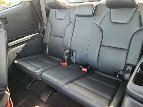 Used 2023 Kia Telluride S w/ S Sunroof Package image 10