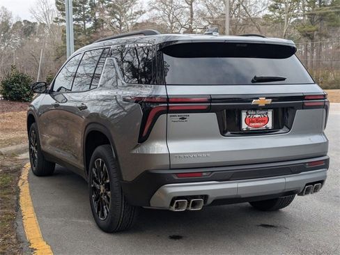 New 2026 Chevrolet Traverse LT w/ Sun and Wheel Package image 4