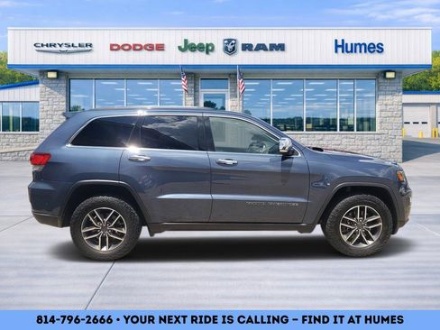 Used 2021 Jeep Grand Cherokee Limited w/ Premium Lighting Group AWD/4WD image 2