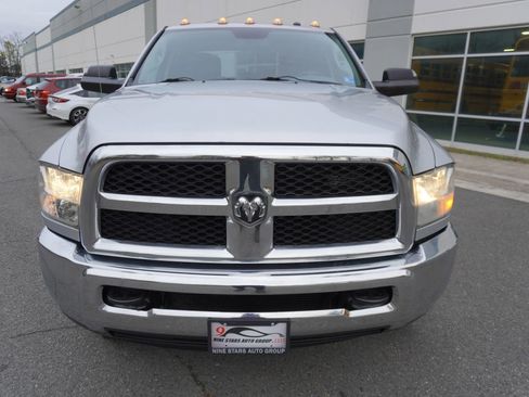 Used 2015 RAM 2500 Tradesman w/ Chrome Appearance Group image 3