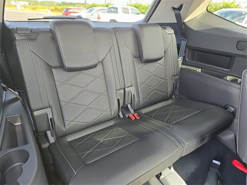 New 2026 Volkswagen Atlas SE image 22