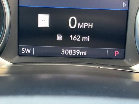 Used 2024 Chevrolet Equinox Premier image 19