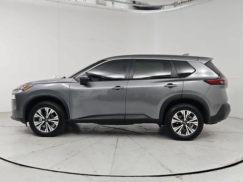 Used 2022 Nissan Rogue SV AWD/4WD image 3