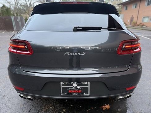 Used 2017 Porsche Macan S image 6