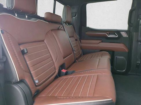 Used 2025 GMC Sierra 1500 Denali Ultimate AWD/4WD image 24