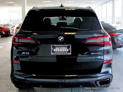 Used 2022 BMW X5 xDrive40i w/ M Sport Package AWD/4WD image 62