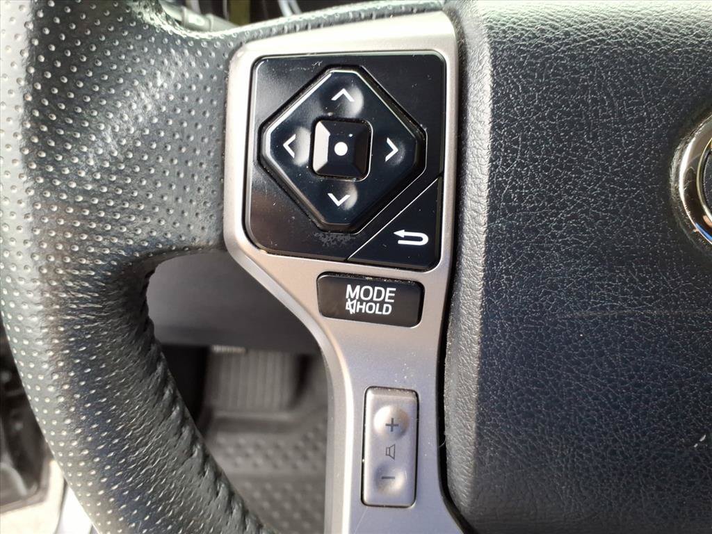 Used 2019 Toyota 4Runner Limited AWD/4WD image 31