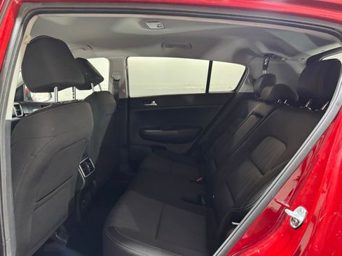 Used 2021 Kia Sportage LX image 11