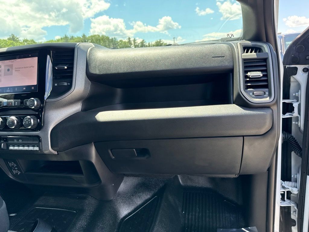 New 2026 RAM 5500 Tradesman w/ Chrome Appearance Group AWD/4WD image 23