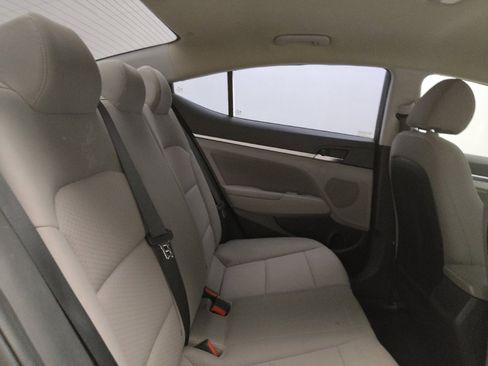 Used 2020 Hyundai Elantra SEL FWD image 19